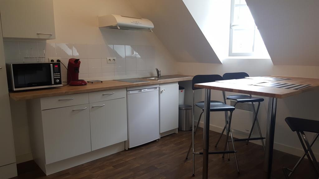 Au Pigeon Blanc Hotel Andouillé Екстериор снимка
