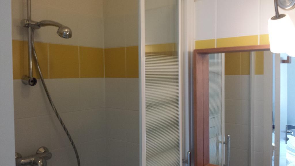 Au Pigeon Blanc Hotel Andouillé Екстериор снимка